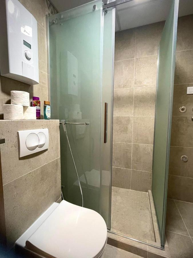 Apartman Nikol คูมาโนโว ภายนอก รูปภาพ